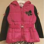Young Hearts brand girl’s clothing set