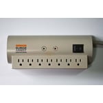 APC 7 Series SurgeArrest surge protector