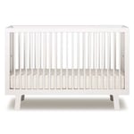 Oeuf Sparrow crib. Sold also in the colors birch, grey and walnut.