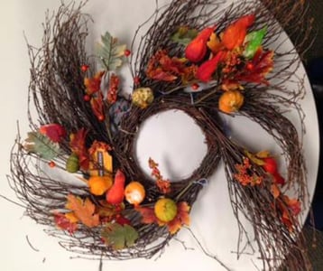 Recalled TJX Gardeners Eden light-up sample decoration – autumn wreath with silk leaves, pumpkins and gourds