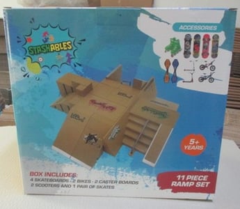 Recalled Stashables Finger Skateboard 11-piece Ramp Set