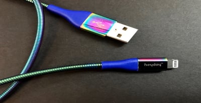 heyday cable—close up view of brand name “heyday” printed on cable