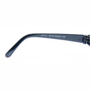 Style number on left temple of children’s sunglasses