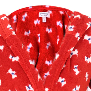 Richie House label on the inside neck of the children’s robe