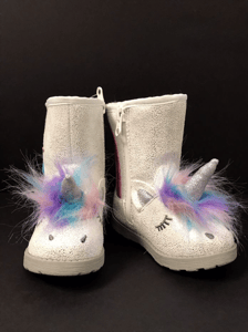Recalled Cat & Jack “Chiara” Boots from the front.
