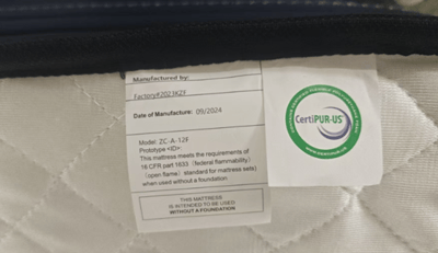 Labeling on the side seam of Mattress
