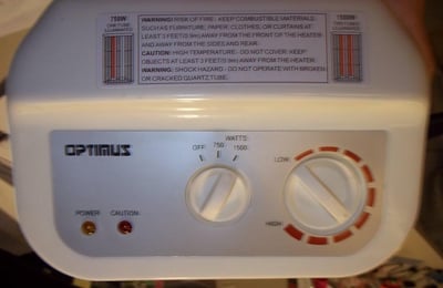 Control panel of the Optimus Tower Quartz Heater