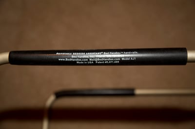Label on Adjustable bed handle model AJ1