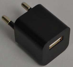 Waka Waka Electrical Adapter Kit European plug