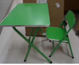 Recalled Times Tienda Children's Desk and Chair in green