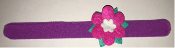 Bracelet included with DreamWorks Trolls: It’s Hug Time! Children’s Storybook