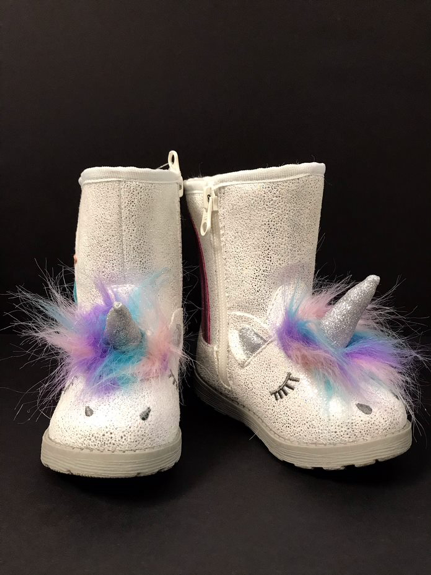 Recalled Cat & Jack “Chiara” Boots from the front.