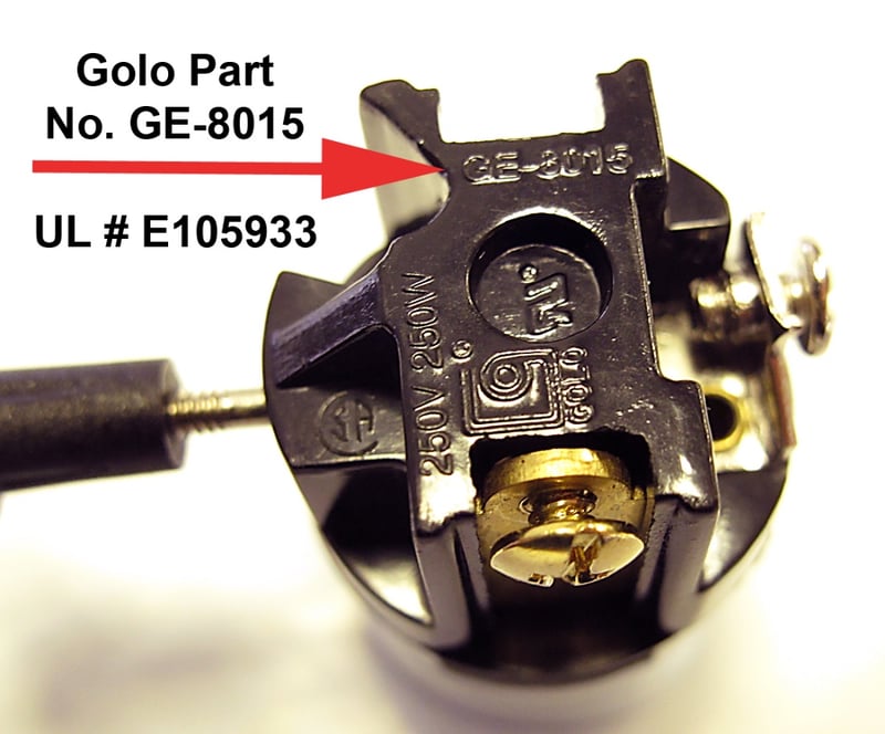 Recalled lamp socket
