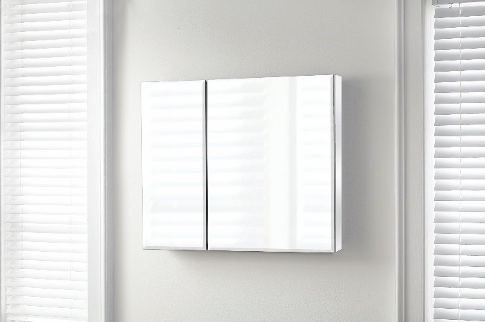 Recalled Glacier Bay bi-view medicine cabinet
